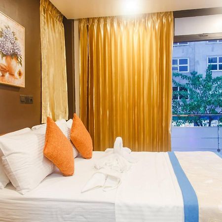 Club Blu Hotel Malé Eksteriør billede