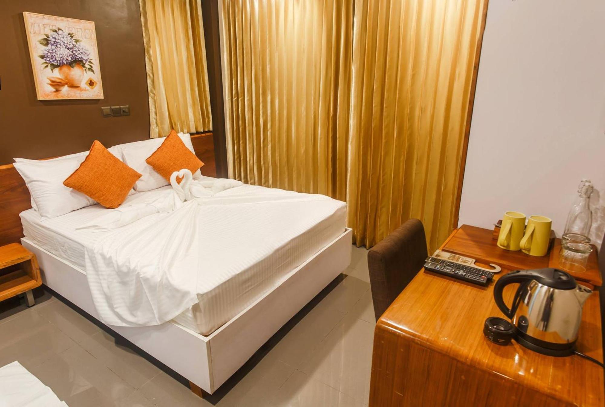 Club Blu Hotel Malé Eksteriør billede